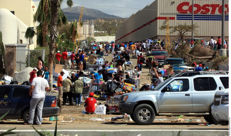 Saqueos e inseguridad en Los Cabos  tras huracán