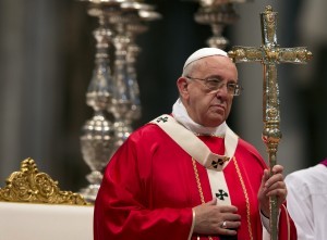 El Papa Francisco tomó esta decisión durante una reunión que sostuvo con el consejo de nueve cardenales que lo asesoran en el gobierno de la Iglesia universal. Foto: Notimex