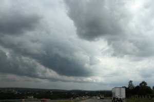 Se anticipan tormentas eléctricas, caída de granizo, aumento en el caudal de ríos, arroyos y en el nivel de presas en el noroeste del territorio nacional. Foto: Notimex