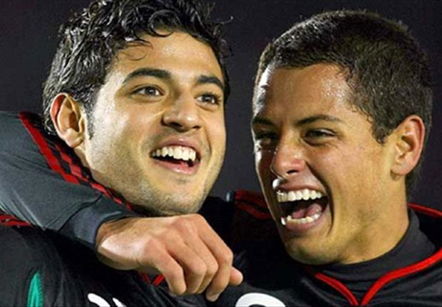 Vela y ‘Chicharito’ harán mancuerna contra Holanda