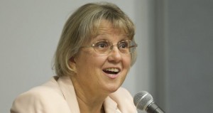 Diane Douglas, se perfilaba el lunes como la virtual ganadora en la contienda por la Superintendencia de Instrucción Pública de Arizona. Foto: AP