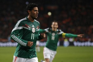 Carlos Vela anotó al minuto 8 y 61. Foto: AP