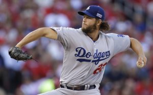 Clayton Kershaw se llevó el tercer Cy Young de su corta carrera. Foto: AP