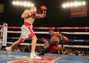 La emoción del boxeo regresa al Celebrity Theatre este sábado con la velada Iron Boy 17. Foto: Phil Soto.