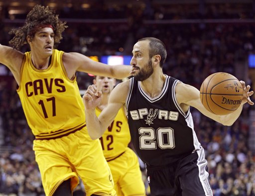 Spurs frenan otra vez a LeBron