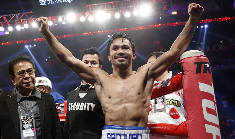 Pacquiao vence a Algieri tras derribarlo seis veces