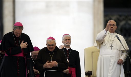 El papa expresó su dolor por estudiantes en México