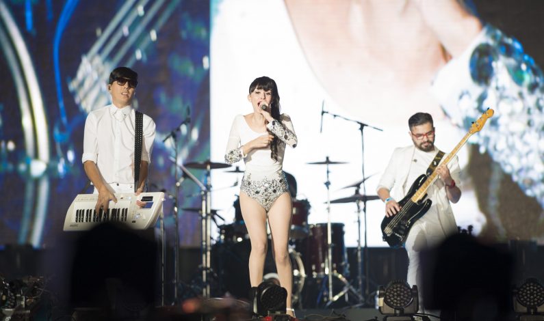 Reunión de estrellas de la música en “Premios Telehit”