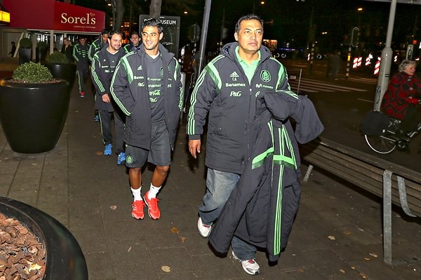 El Tri ya está en Holanda para su juego contra la “Naranja Mecánica”