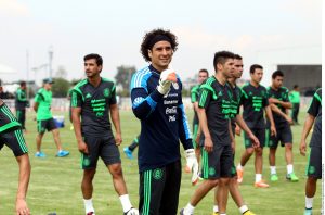 El 12 de julio el Tri de Miguel Herrera jugará nuevamente en el University of Phoenix Stadium. Foto: AP