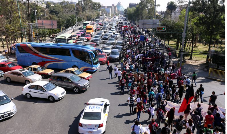 Quieren regular manifestaciones