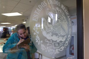 Las oficinas consulares en Estados Unidos mejoraron en 2015 sus estándares de calidad para acelerar los procesos de atención. Foto: Notimex