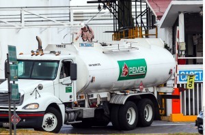 La primera etapa permitirá medir el impacto de la marca Pemex contra otras e identificará oportunidades de negocio. Foto: Agencia Reforma