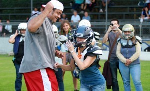 Rolando Cantú, exjugador de la NFL. Foto: Notimex