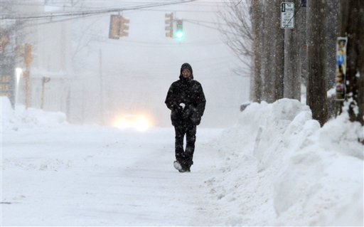 Nueva tormenta cancela cientos de vuelos en noreste