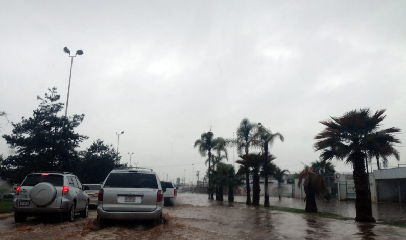 Prevén vientos fuertes y lluvia en península de BC, Sonora y Chihuahua