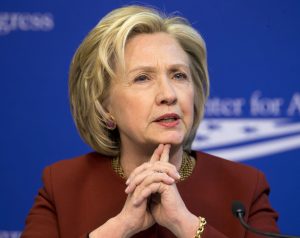 La designación de Villarreal ocurre después de que Hillary Clinton designara a Amanda Rentería como su directora política. Foto: AP