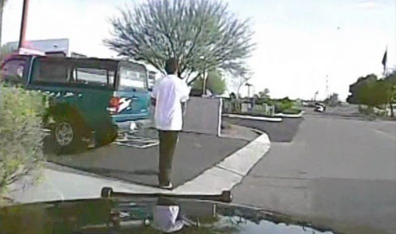 Policía de Arizona atropelló a sospechoso, según video