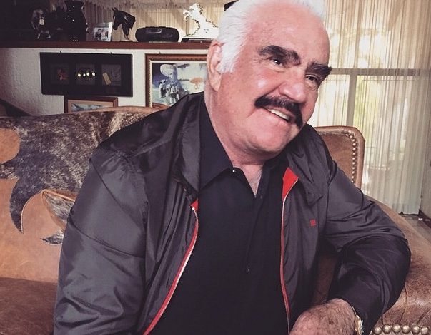 Vicente Fernández “desmiente” su muerte