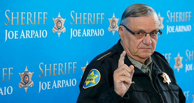 Fallo levanta medida cautelar contra Joe Arpaio