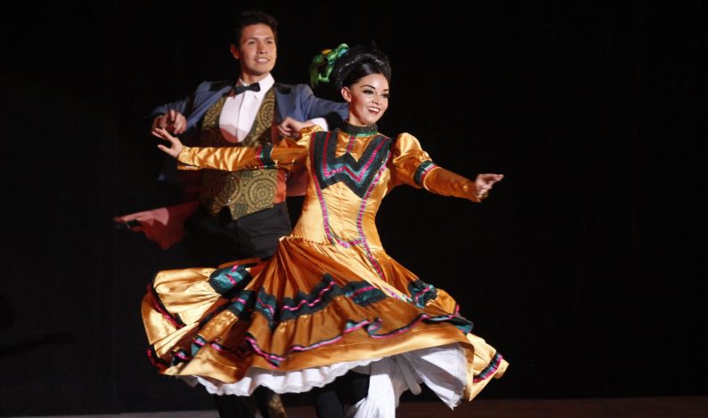 Ballet de Amalia Hernández en el Mesa Arts Center