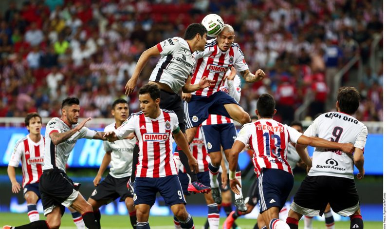 En derby aburrido, Chivas empata con Atltas