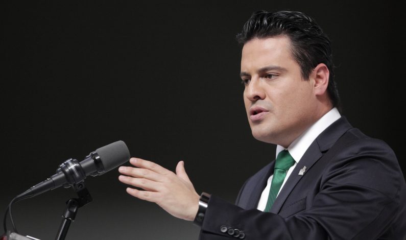 Califica gobernador de Jalisco de vandálicos los hechos del 1 de mayo