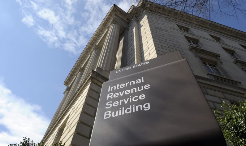 Congreso quiere detalles de robo de información a IRS