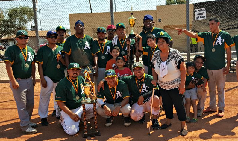 Atléticos se coronan campeones en la Nelson Barrera