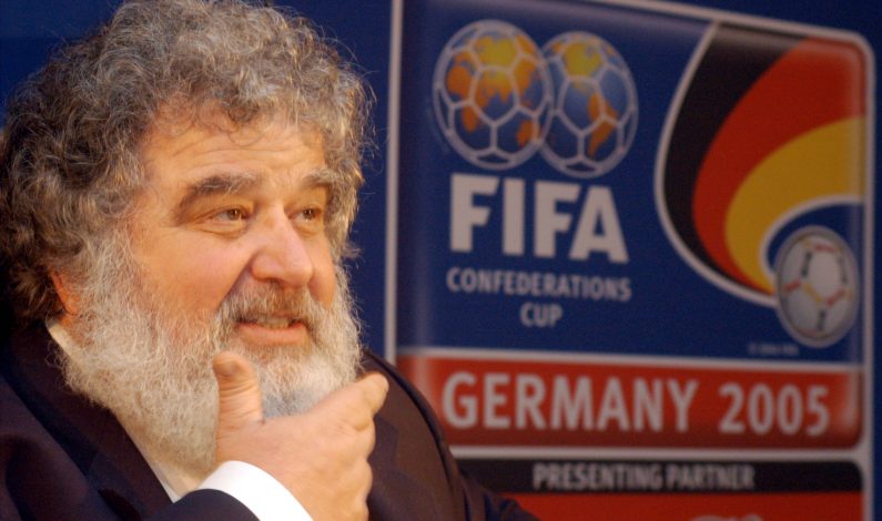 Chuck Blazer confiesa sobornos por Mundial 2010