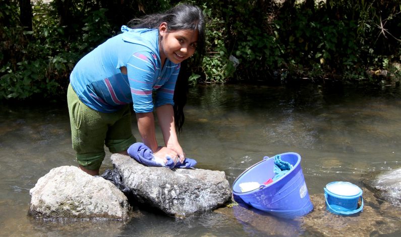 Concentra un millón 43% de riqueza