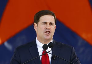 La visita constituirá la primera misión comercial de Ducey a México, tras haber asumido la gubernatura en enero pasado. Foto: AP