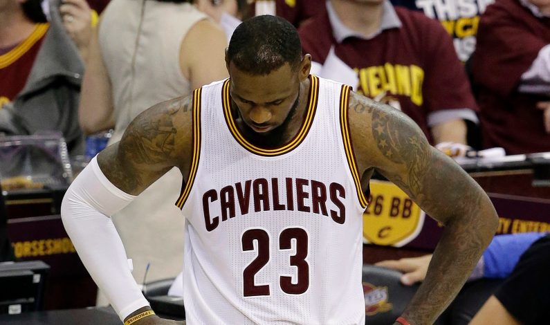 LeBron, deprimido tras perder Finales de la NBA