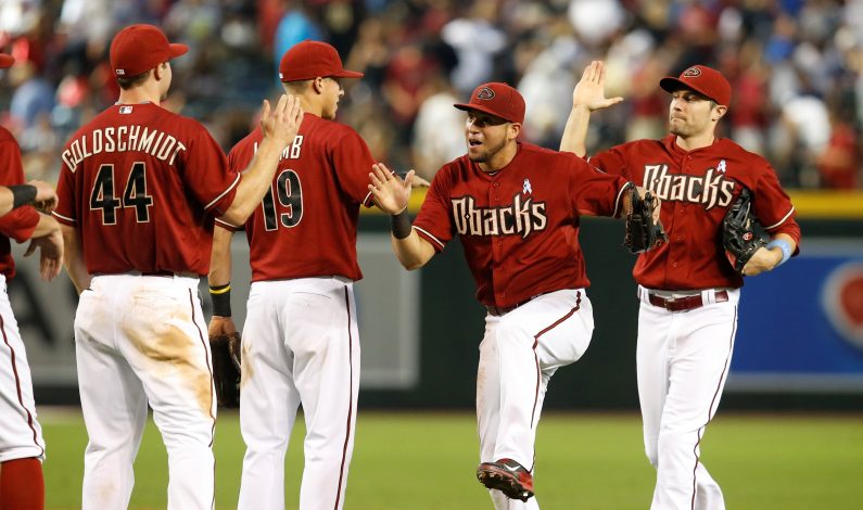 D-backs vencen a Padres y se llevan la serie