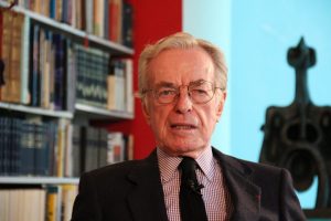 A consecuencia de un derrame cerebral, falleció el periodista Jacobo Zabludovsky. Foto: Notimex