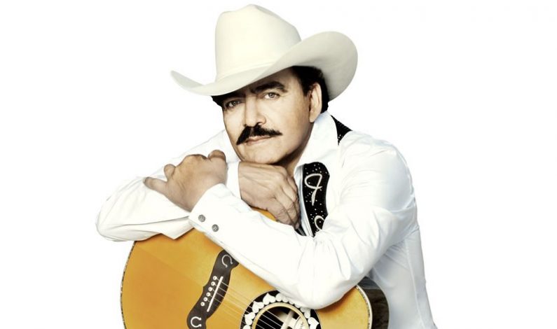 Joan Sebastian murió rodeado de su familia