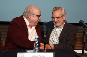 Julián Pastor y Rodrigo Moya, durante la presentación de la serie "Archivo Fotográfico Rodrigo Moya", en el Museo Universitario de Arte Contemporáneo de la UNAM. Foto: Notimex 