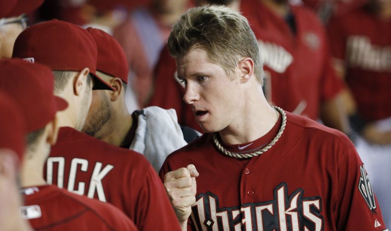 Filis se imponen 7-6 a Diamondbacks y evitan barrida