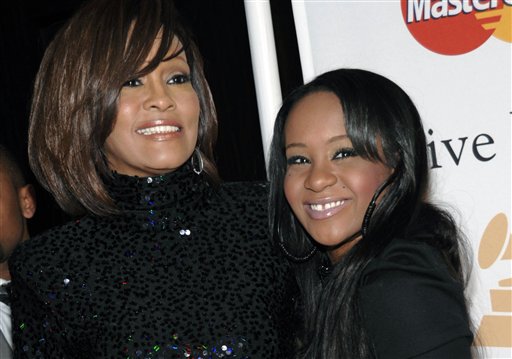 Bobbi Kristina Brown será enterrada junto a su madre