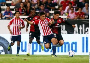 Las Chivas y los Zorros dieron un partido emocionante a partir del minuto 15. Foto: AR