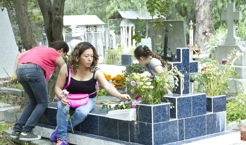 Cuando el recuerdo se vuelve ofrenda, convivio y tradición