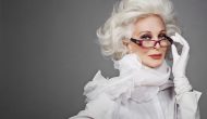 Modela Carmen Dell’Orefice sus 84 con orgullo