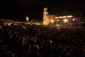 Susana Zabalet-inundó con su canto la Plaza Valladolid de Morelia. Foto: Cortesía