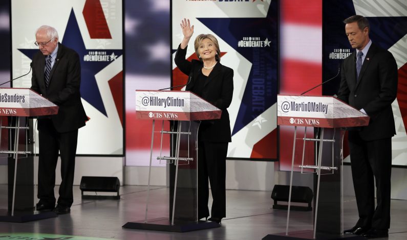 Atentados en París dominan debate presidencial demócrata