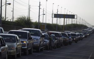 En las próximas semanas miles de paseantes visitarán las ciudades fronterizas de Sonora. Foto: AP