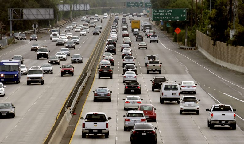 Inicia mayor feriado nacional en medio de alertas de seguridad