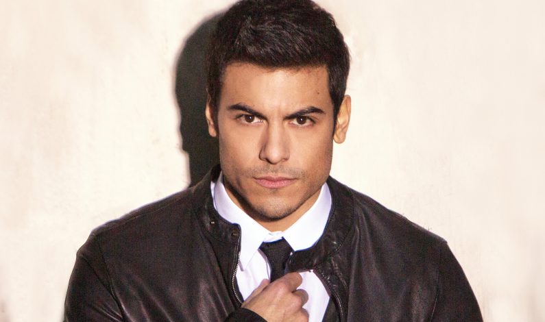 Carlos Rivera disfruta de la música, teatro y ¡telenovela!