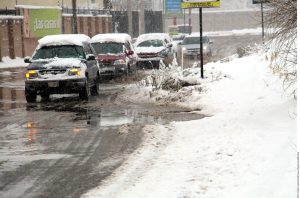 La Secretaría de Comunicaciones y Transportes llamó a transitar con precaución por las carreteras ante el nivel de congelamiento que existe en algunos tramos. Foto: Agencia Reforma