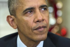 Obama sugirió que el progreso que el país ha logrado en años recientes ha sido resultado en parte de la contribución de los inmigrantes, de la inclusión de todos sus grupos.