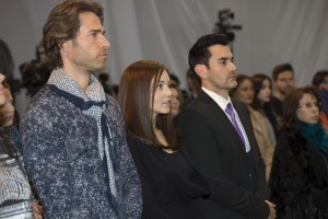 Angelique Boyer, Sebastián Rulli y David Zepeda encabezan el reparto de “Frente al Mismo Rostro”.  Foto: Cortesía de Televisa